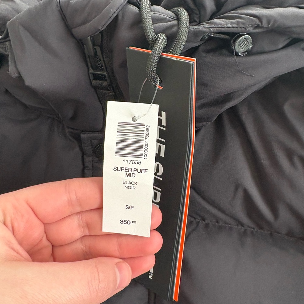 Aritzia Super Puff Coat Mid Length in Black - Picture 15 of 16